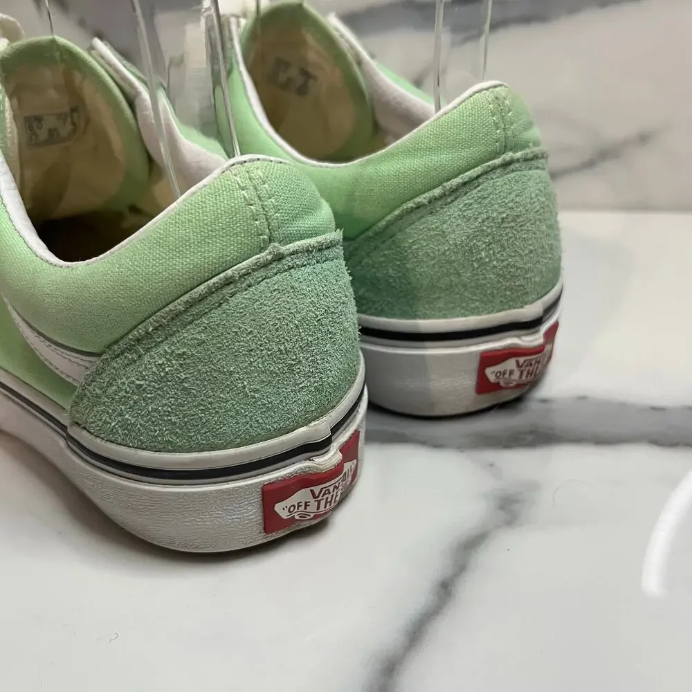 Vans Skateboard Mint Green Low Top Suede Leather Sneakers Men Sz 6 Women Sz 7.5